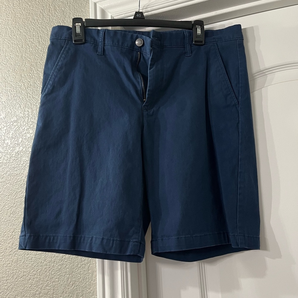 Men’s Shorts, NWOT, 32